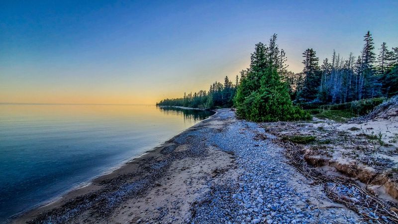 Thompson’s Harbor State Park (Presque Isle County)