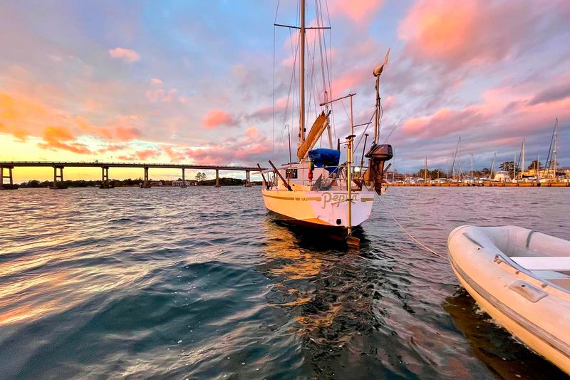 Oriental Known for Sailing