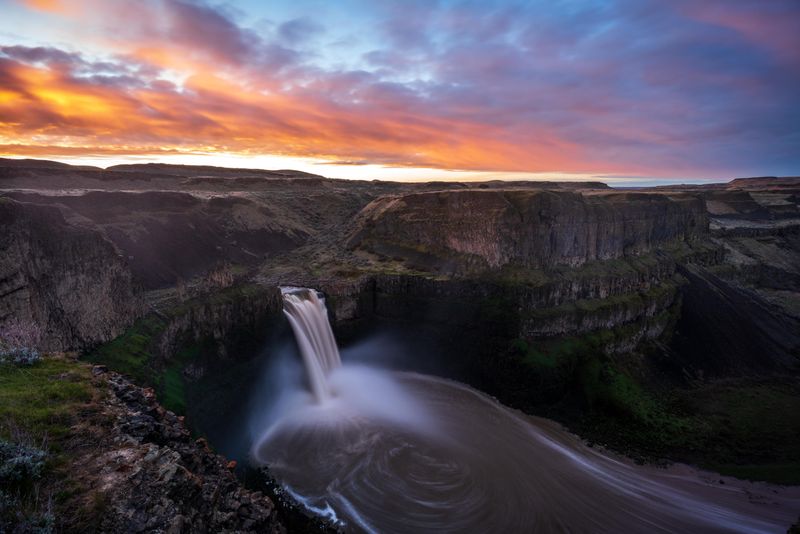 Palouse Falls (Eastern Washington)