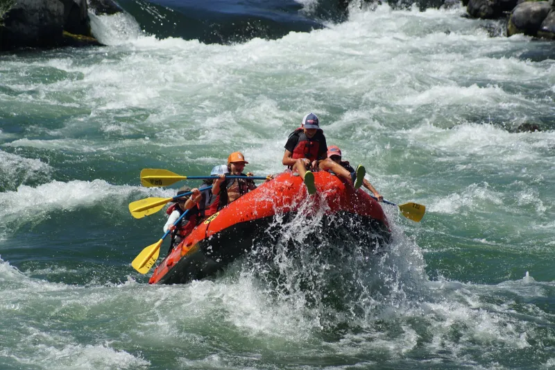 The Deschutes River's Skull Rapid Gauntlet