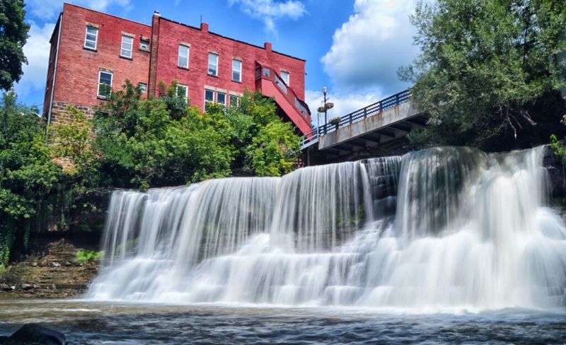 Chagrin Falls