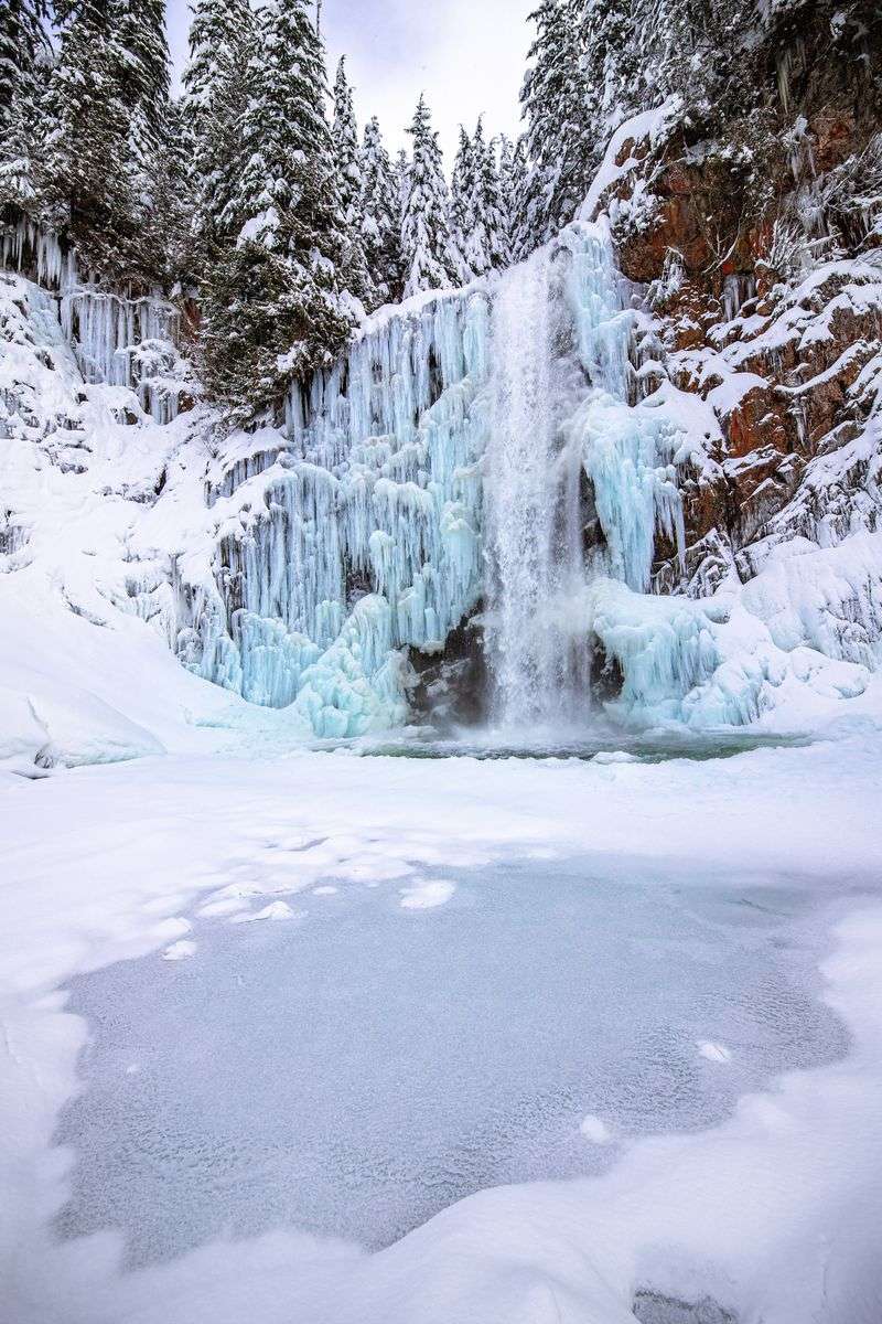 Franklin Falls: Winter's Frozen Cathedral