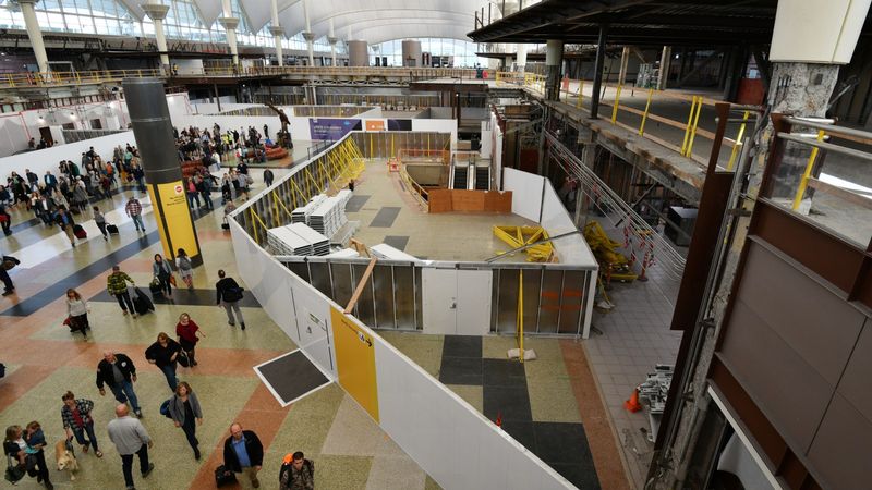 Denver International Airport (DEN)
