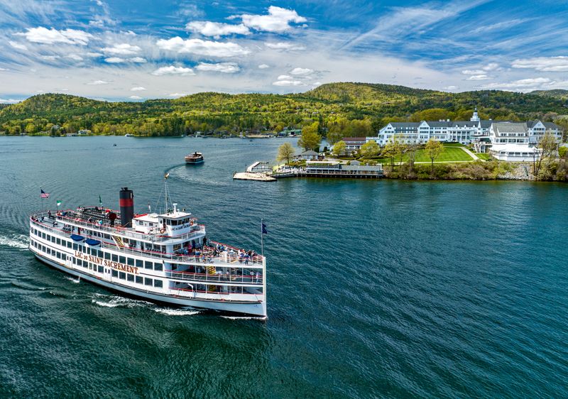 Lake Cruises on Historic Steamboats