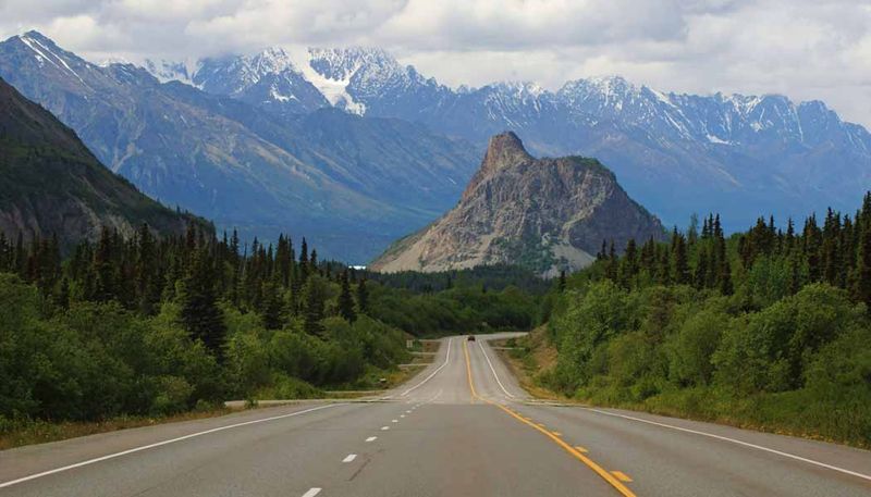 Glenn Highway With Glacier and Mountain Views