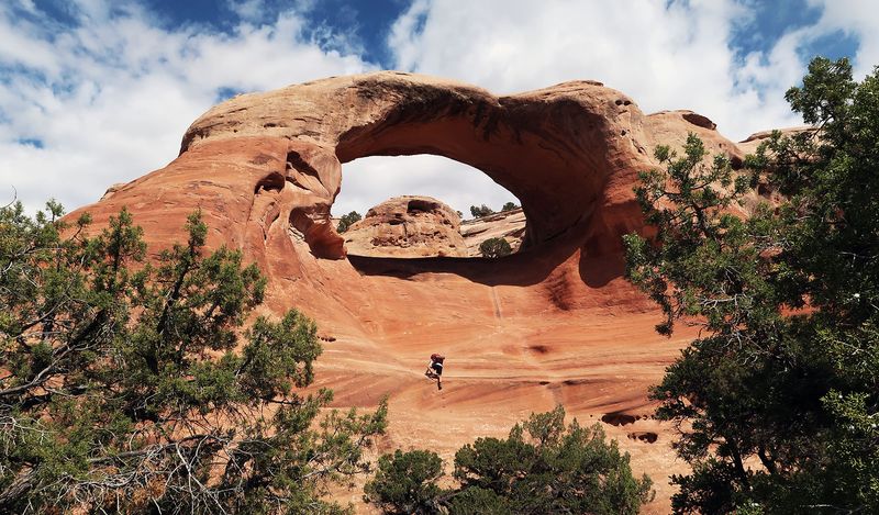 Rattlesnake Arches Trail