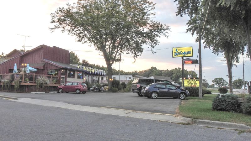 Blue Moon Restaurant (Onalaska, WI)