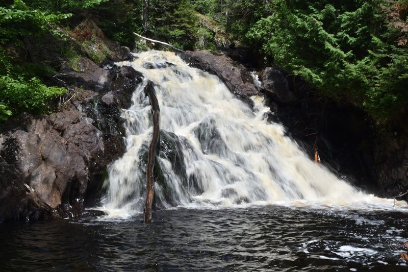 Pinnacle Falls: Wilderness Cascade for the Adventurous
