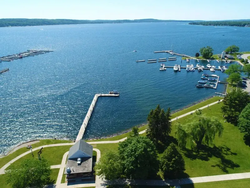 Lake Charlevoix (Charlevoix County)