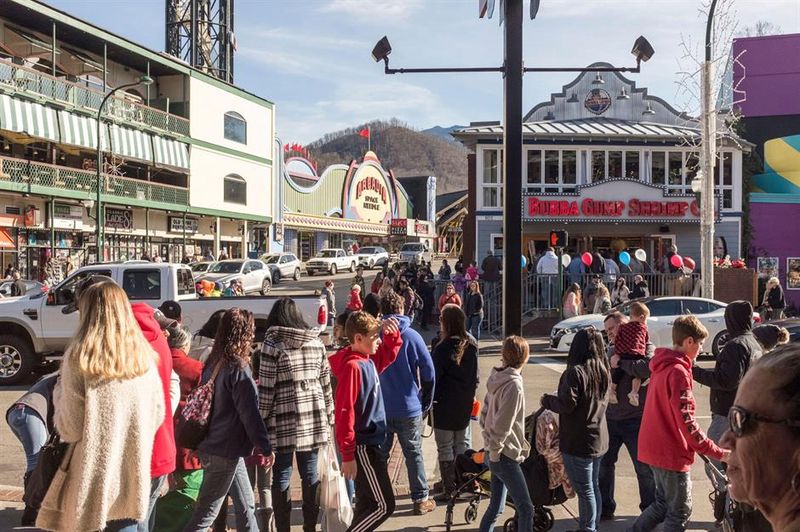 Tourist Tsunamis Overwhelm Small Infrastructure