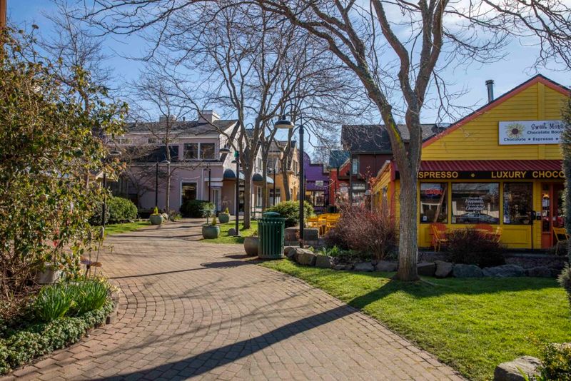 Langley: Whidbey Island's Seaside Village