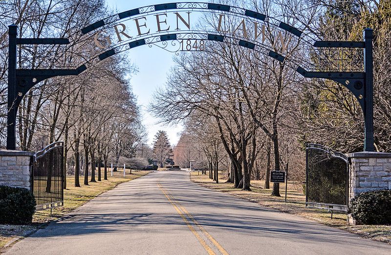 Green Lawn Cemetery: Columbus's Birdwatcher's Paradise