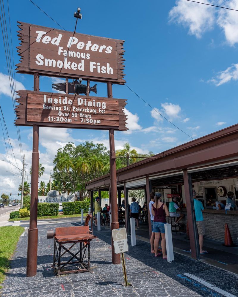Ted Peters Famous Smoked Fish – South Pasadena