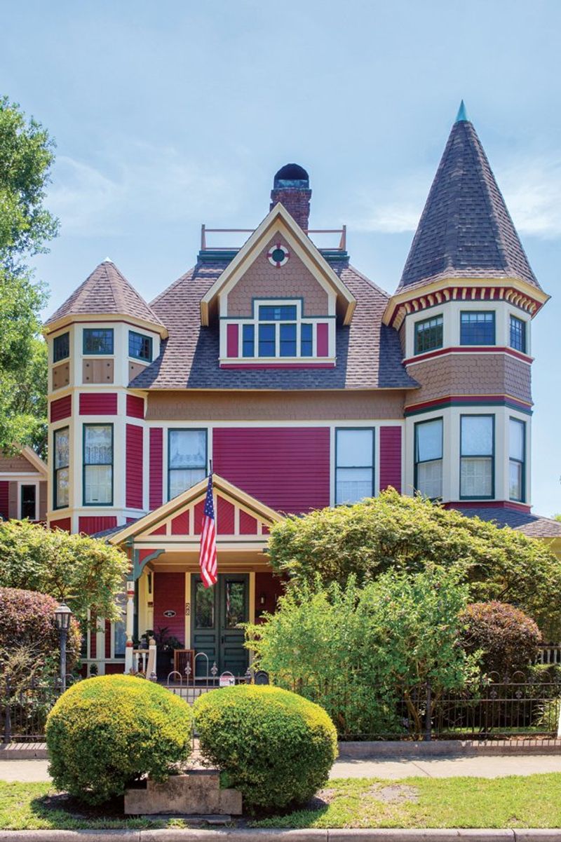 Fernandina Beach: Victorian Splendor on Amelia Island