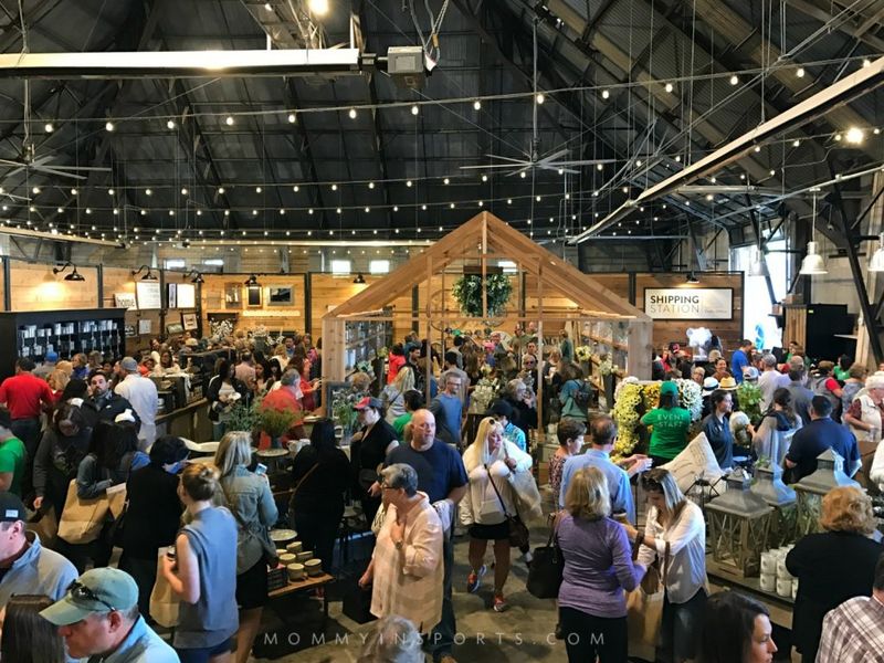 Waco Magnolia Market Packed Beyond Capacity