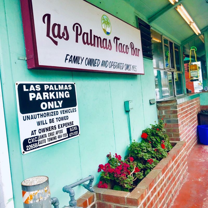Las Palmas Taco Bar – Santa Cruz, CA