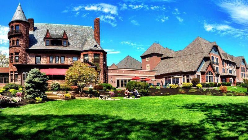 Timeless Romance at Belhurst Castle