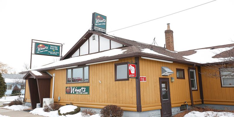 Wendt’s on the Lake in Van Dyne