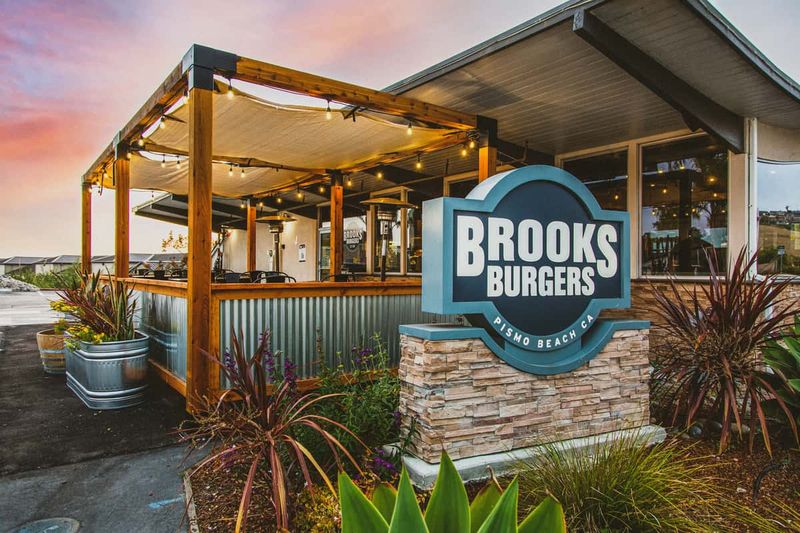 Brooks Burgers (Pismo Beach)