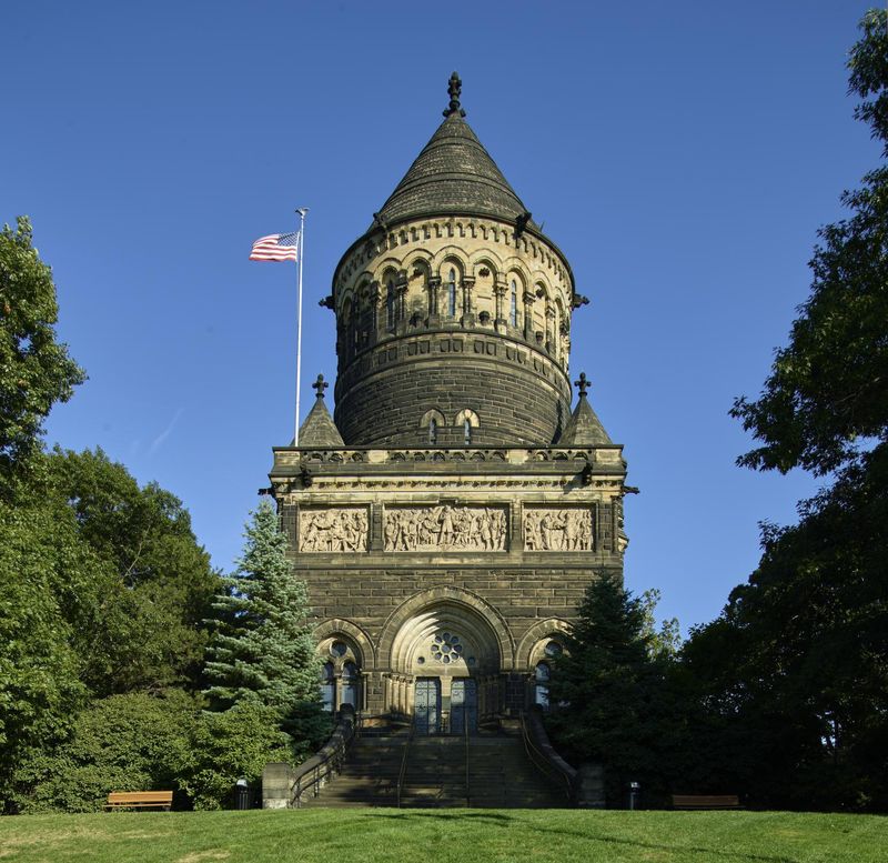 Lake View Cemetery: Cleveland's Outdoor Art Museum