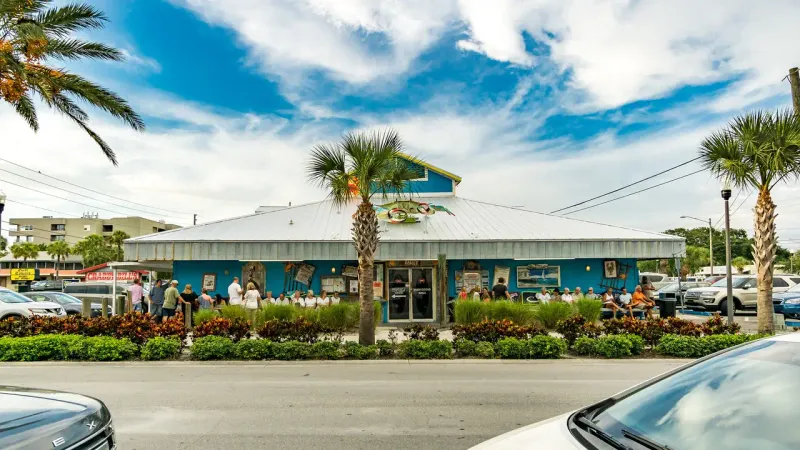 Crabby Bill’s (Indian Rocks Beach)
