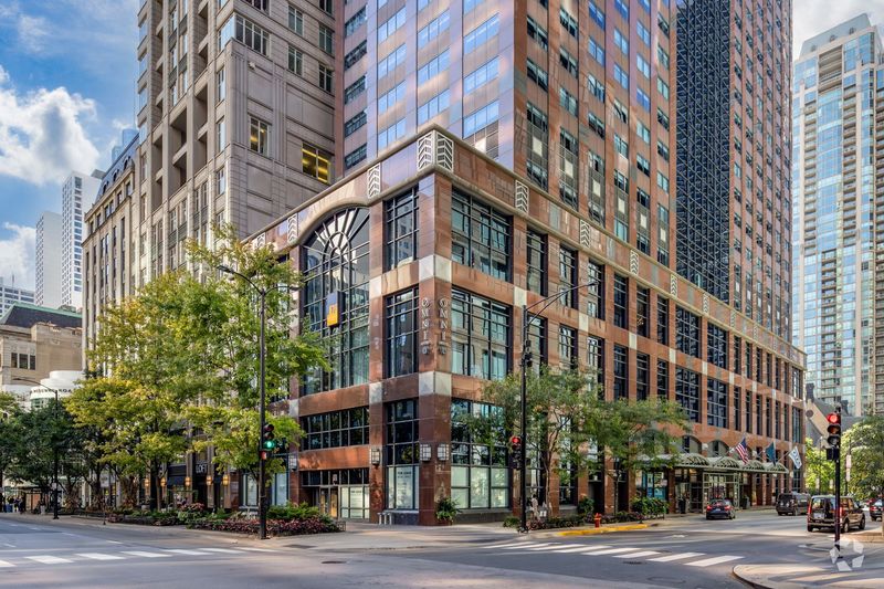 Magnificent Mile Shopping