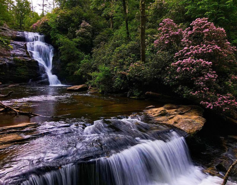 Secret Falls Near Highlands