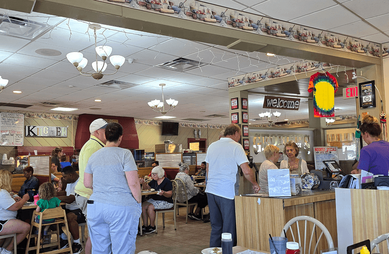 George's Family Restaurant: Dayton's Diner with Heart