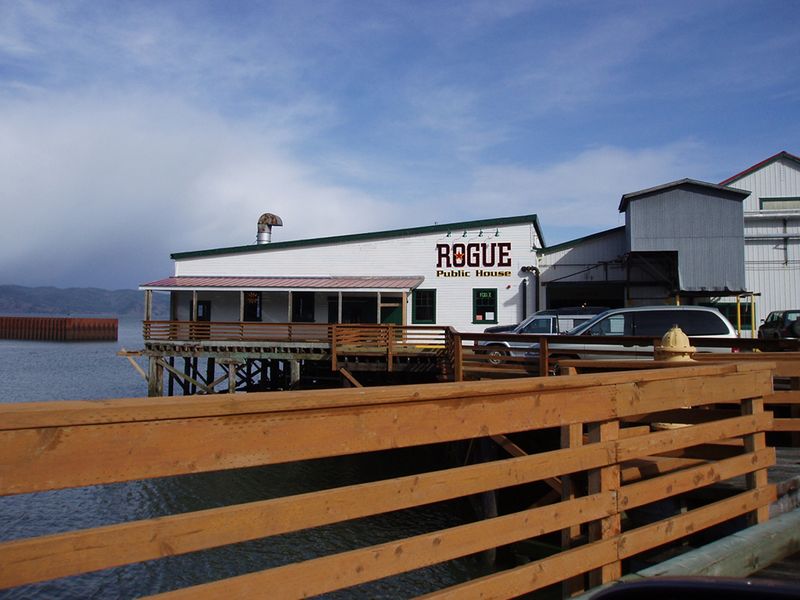 Rogue Public House (Astoria)