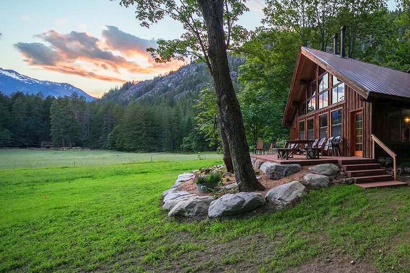 Stehekin Valley Ranch - Wilderness Retreat