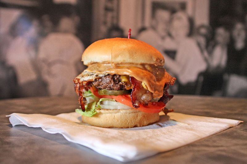 Stella’s Bar & Grill (Bellevue)