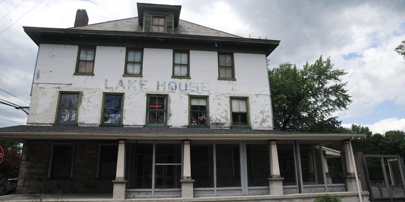 Lake House Hotel's Haunted Rebirth