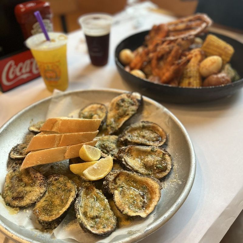 Seither's Seafood: Harahan's Hidden Oyster Treasure