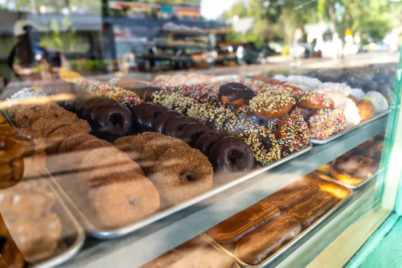 Marie's Donuts: Midnight Magic on Freeport
