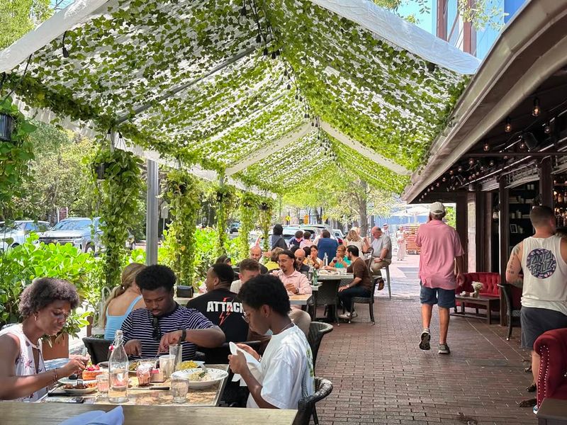 Greenstreet Café (Miami)