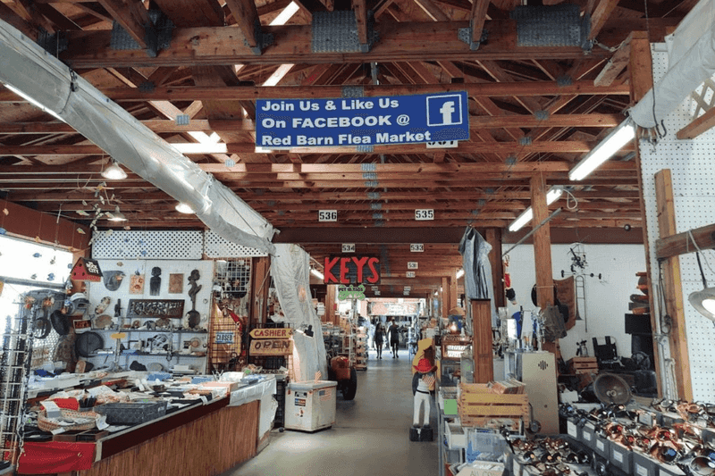 Red Barn Flea Market