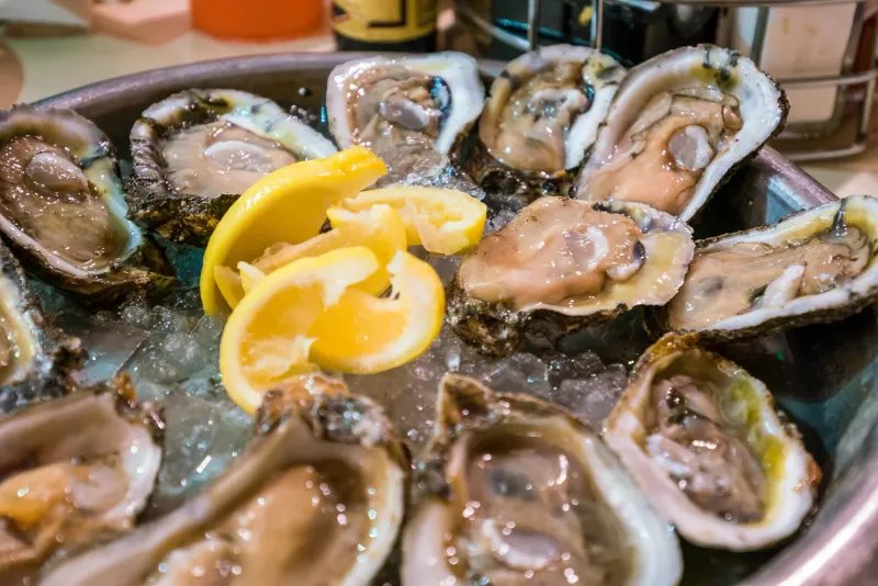 The Station Raw Bar & Liquor Store, Apalachicola
