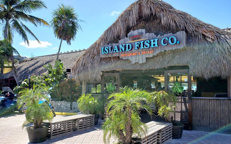 The Island Fish Co. Restaurant & Tiki Bar: Sunset Stampede
