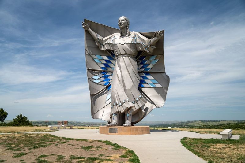 Chamberlain: Dignity of Earth and Sky