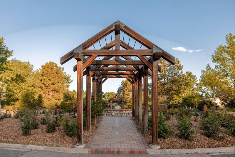 Hudson Gardens: Suburban Oasis