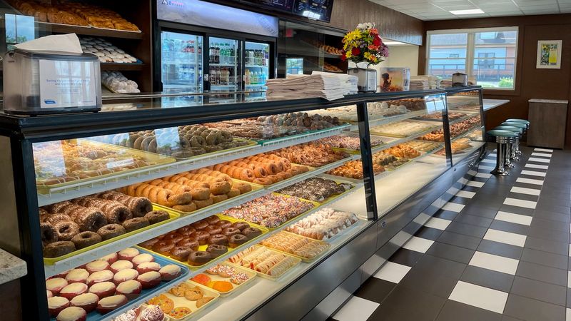 Bill's Donut Shop