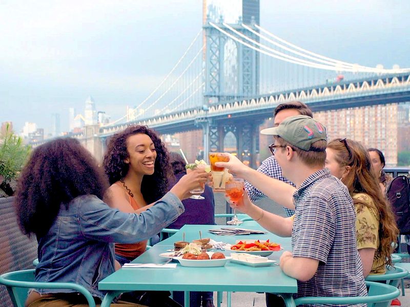 Local Drafts and Breezy Vibes at the Rooftop Bar