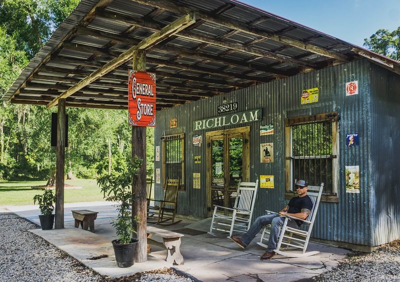 Richloam General Store