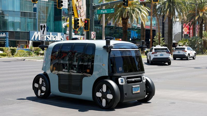 Step-by-Step: How Tourists Can Ride a Robotaxi in Las Vegas