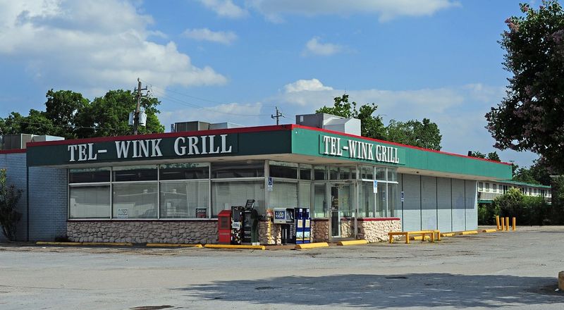 Tel-Wink Grill 