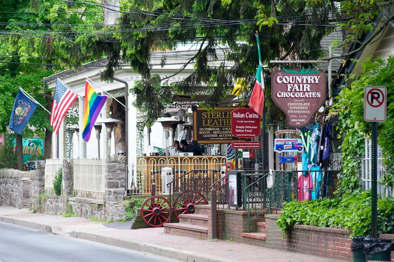 Why Locals Prefer Quaint Destinations Over Big Cities