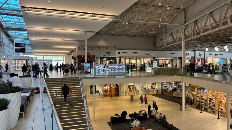 The Mills At Jersey Gardens, Elizabeth