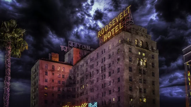 Hollywood Roosevelt's Star-Studded Hauntings