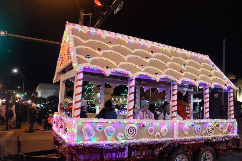 Zanesville Storybook Christmas Parade