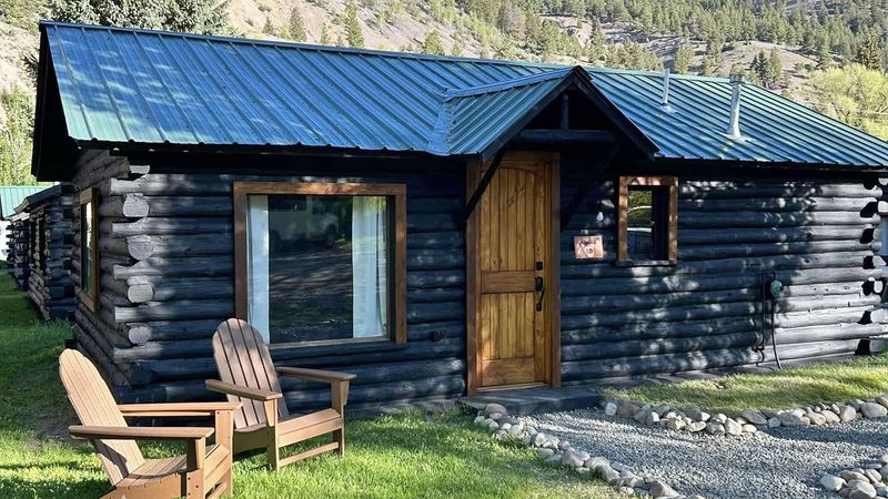 Alpine Village Cabins, Lake City